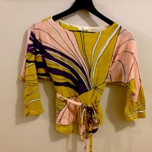 Multi color women’s sweater